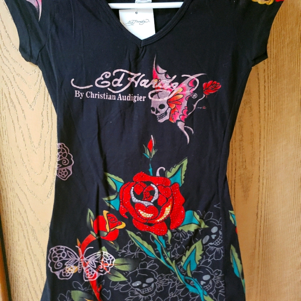 Ed Hardy V-Neck